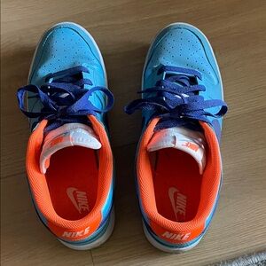 Men’s Nike Low Vibrant Blue and Orange Sneakers size 9